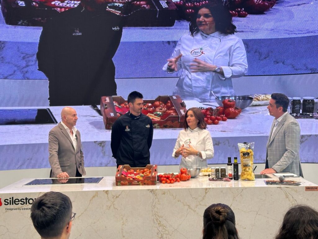 Presentación de novedades en frutas y hortalizas en el Salón Gourmets 2025