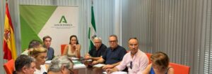 Reunión de COAG Almería sobre sanidad vegetal y control de plagas.